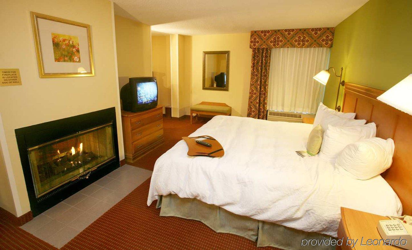 Hampton Inn Bardstown Bilik gambar