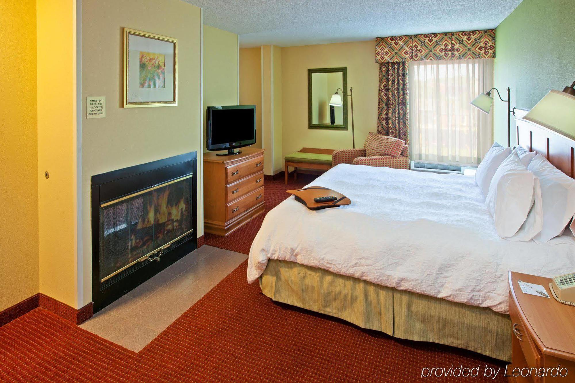 Hampton Inn Bardstown Bilik gambar